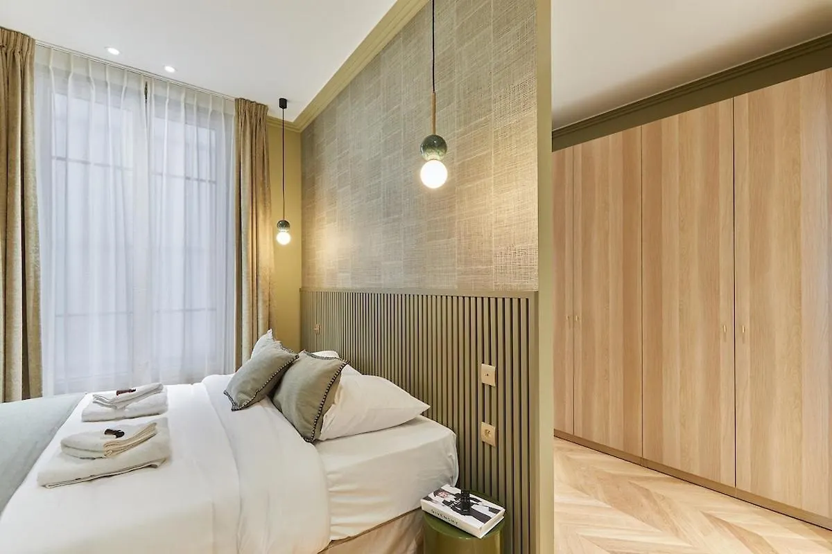 Incredible Ac Apartment 3 Bedrooms Center Of Paris By Studio Prestige France