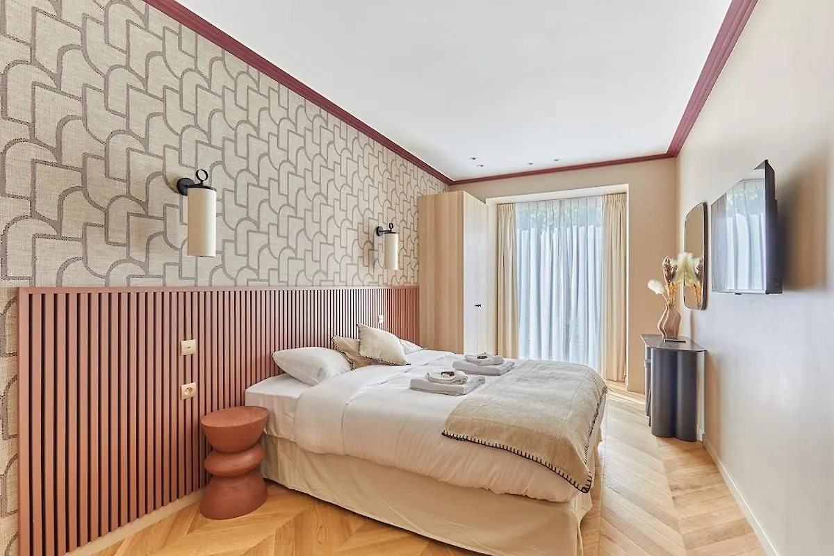 Incredible Ac Apartment 3 Bedrooms Center Of Paris By Studio Prestige 0*,