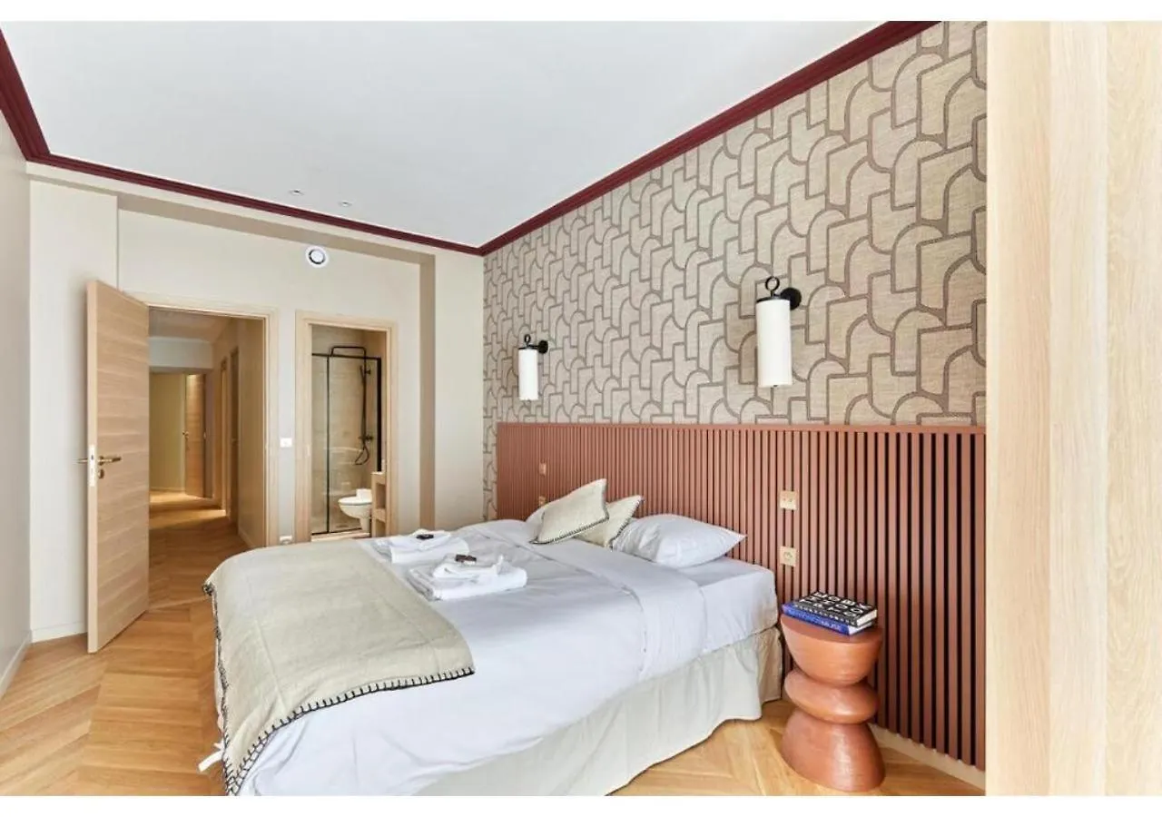 Incredible Ac Apartment 3 Bedrooms Center Of Paris By Studio Prestige