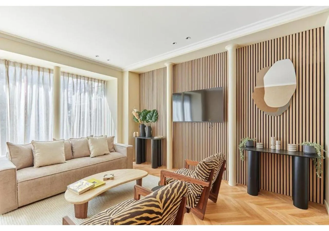 Incredible Ac Apartment 3 Bedrooms Center Of Paris By Studio Prestige 0*,